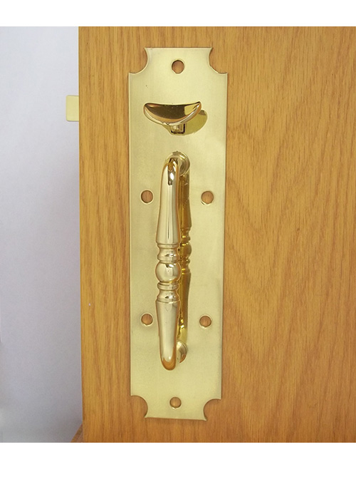 5772 Right Hand Thumb Latch Set Polished Brass