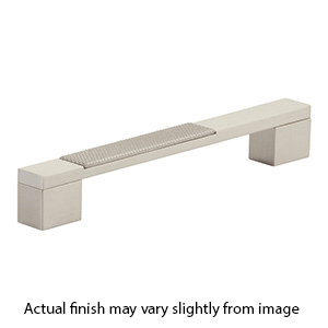 211002 - Urbano - 6" cc Cabinet Pull